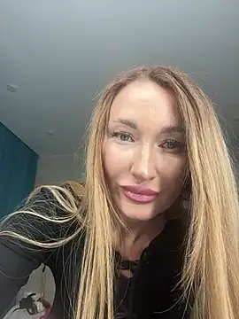 Snapshot of Sweet_Pussy2024 chatting on 02-13-25, 02:42 Sweet Pussy2024 online show from 02-13-25, 02:42