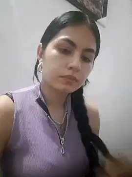 Snapshot of nana_1234 chatting on 02-03-25, 12:15 nana 1234 online show from 02-03-25, 12:15