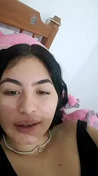 Snapshot of nana_1234 chatting on 02-05-25, 01:00 nana 1234 online show from 02-05-25, 01:00