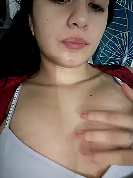 Snapshot of nana_1234 chatting on 03-12-25, 12:04 nana 1234 online show from 03-12-25, 12:04