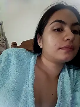 Snapshot of nana_1234 chatting on 10-19-25, 03:40 nana 1234 online show from 10-19-25, 03:40