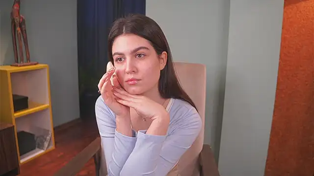 KennaVorn online show from 01-28-25, 03:57