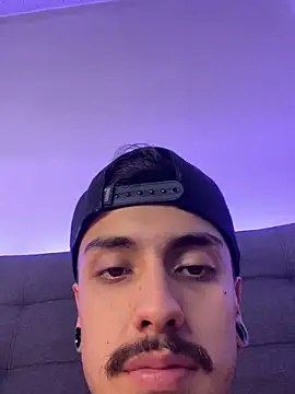 stuart breeee online show from 03-19-25, 06:12