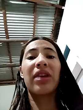 Snapshot of -Nicol chatting on 09-12-25, 10:04 -Nicol online show from 09-12-25, 10:04