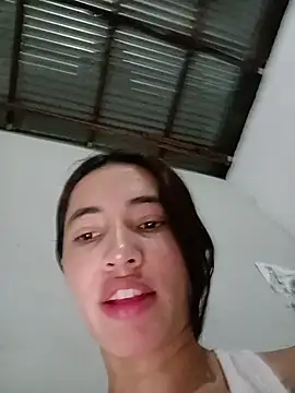 Snapshot of -Nicol chatting on 10-04-25, 10:02 -Nicol online show from 10-04-25, 10:02