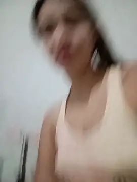 Snapshot of -Nicol chatting on 12-17-25, 09:59 -Nicol online show from 12-17-25, 09:59