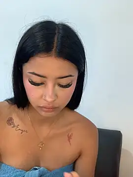 Miss karol online show from 10-12-25, 07:13