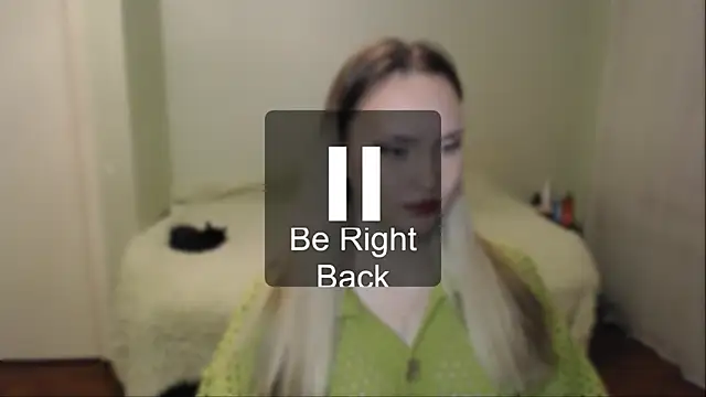 Snapshot of vivian_word chatting on 03-16-26, 06:12 vivian word online show from 03-16-26, 06:12