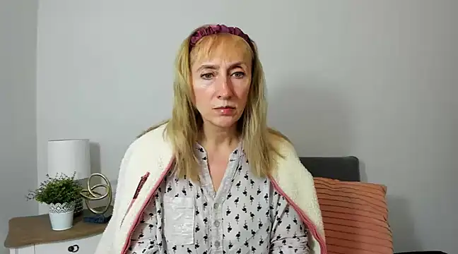 MargaretMilf69 online show from 02-07-25, 01:11