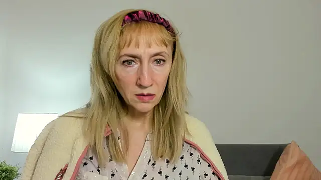 MargaretMilf69 online show from 02-27-25, 04:10