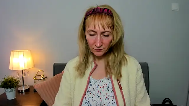 MargaretMilf69 online show from 03-07-25, 01:40