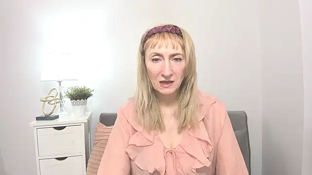 MargaretMilf69 online show from 03-14-25, 01:24