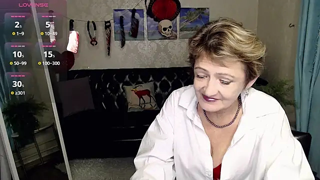 Snapshot of SexyGrandma_ chatting on 11-01-25, 05:04 SexyGrandma online show from 11-01-25, 05:04
