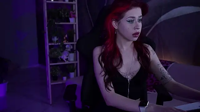 MisaPage online show from 11-21-25, 12:10