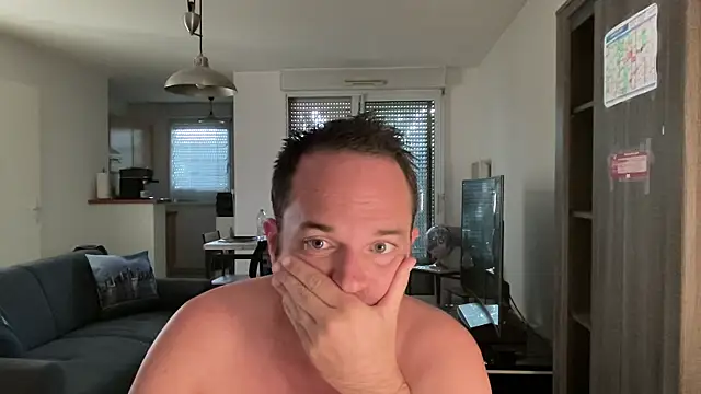 Funnyjul31 online show from 09-16-25, 03:46