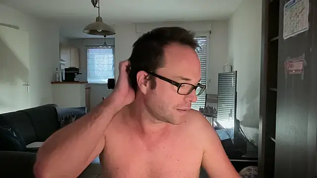 Funnyjul31 online show from 10-10-25, 01:54