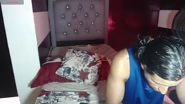 Snapshot of charly_bunnys1 chatting on 02-05-25, 05:31 charly bunnys1 online show from 02-05-25, 05:31