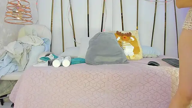 violet gray  online show from 11-27-25, 11:34