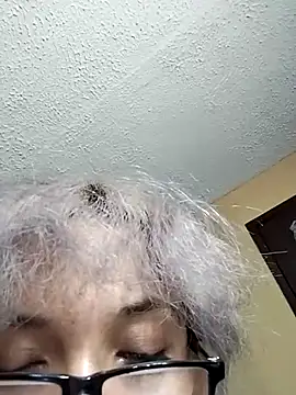 Snapshot of belenvaleria chatting on 03-11-25, 04:21 belenvaleria online show from 03-11-25, 04:21