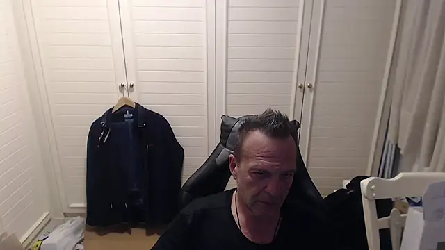 Dimitrios30 online show from 03-05-26, 08:38