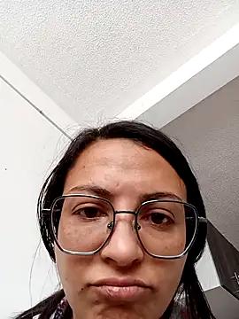 bri ali online show from 12-22-25, 03:31