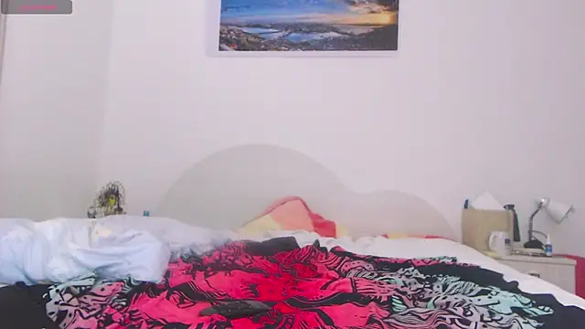 Snapshot of Ju-Hot chatting on 03-03-25, 10:10 Ju-Hot online show from 03-03-25, 10:10