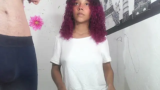 Lola-Pretty online show from 03-04-25, 12:44