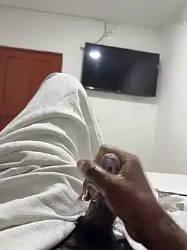 jhonnes  online show from 11-22-25, 05:06