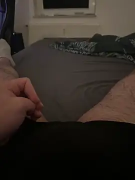 Mo 2003 online show from 02-21-25, 06:04