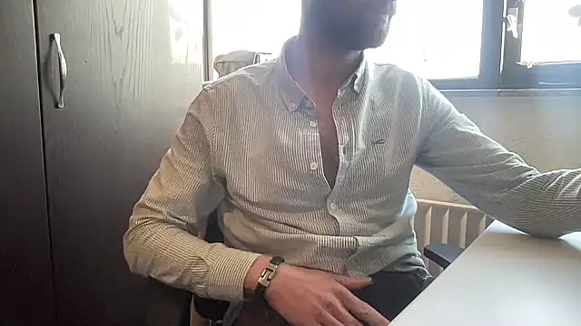 bullyboyy online show from 02-17-25, 08:41