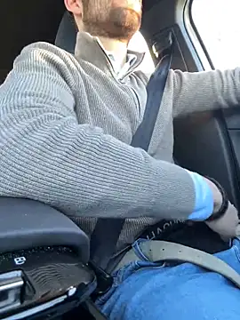 bullyboyy online show from 03-18-25, 04:37