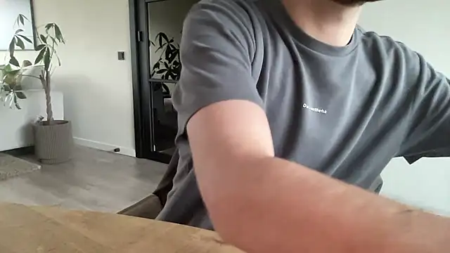 bullyboyy online show from 01-18-26, 08:51