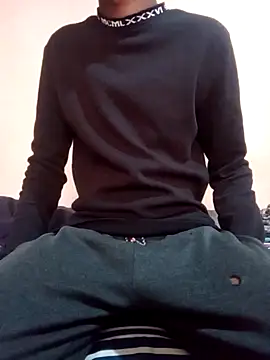 Snapshot of nee2526 chatting on 10-21-25, 07:09 nee2526 online show from 10-21-25, 07:09