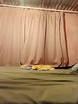 Snapshot of nee2526 chatting on 10-26-25, 09:31 nee2526 online show from 10-26-25, 09:31