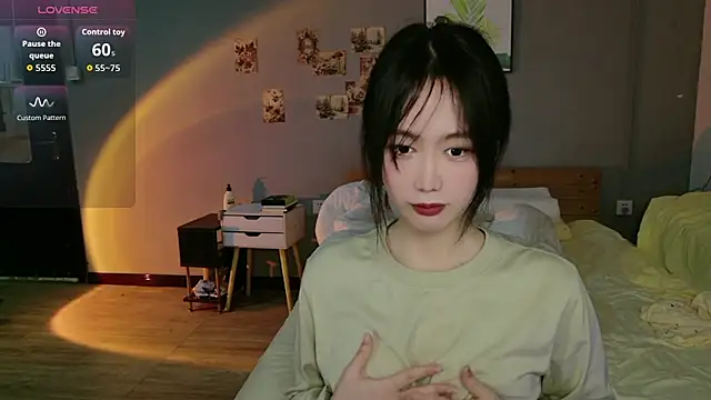 Snapshot of Balala_bala chatting on 02-15-26, 06:26 Balala bala online show from 02-15-26, 06:26