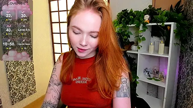 Maya Light online show from 02-24-25, 01:57