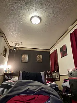 Snapshot of B3-Dindles chatting on 03-23-25, 07:20 B3-Dindles online show from 03-23-25, 07:20