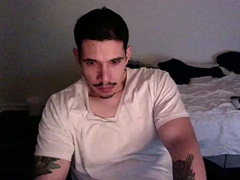 Snapshot of NicaBOi chatting on 01-31-25, 03:41 NicaBOi online show from 01-31-25, 03:41