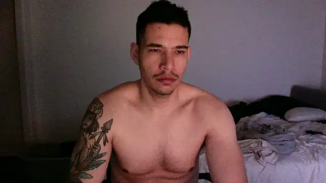 Snapshot of NicaBOi chatting on 02-08-25, 11:55 NicaBOi online show from 02-08-25, 11:55