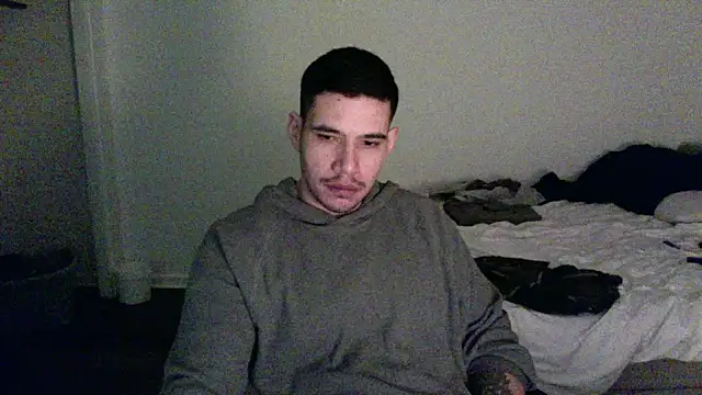Snapshot of NicaBOi chatting on 02-09-25, 11:04 NicaBOi online show from 02-09-25, 11:04