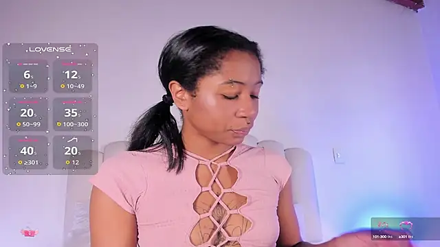 Snapshot of Zaira_Rose_ chatting on 09-14-25, 02:27 Zaira Rose online show from 09-14-25, 02:27