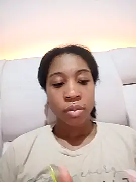 Zaira Rose  online show from 05-03-26, 01:55