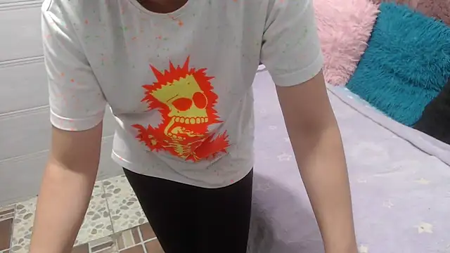 Ariasmithog online show from 09-30-25, 03:06