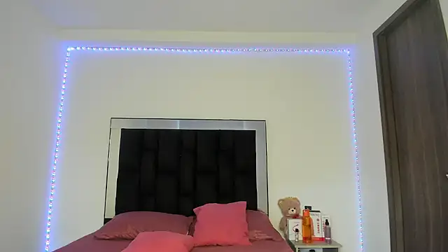 victoriacolin online show from 03-07-25, 09:38