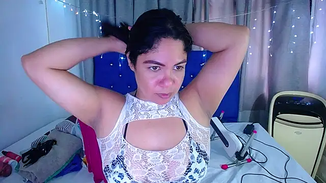 hornny cougar online show from 03-13-26, 08:04