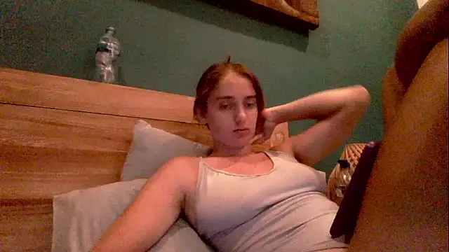 Snapshot of valure_lera chatting on 02-10-25, 01:11 valure lera online show from 02-10-25, 01:11