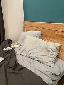 Snapshot of valure_lera chatting on 02-17-25, 02:04 valure lera online show from 02-17-25, 02:04