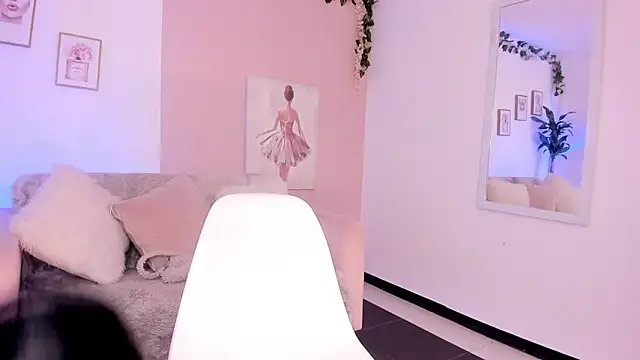 Snapshot of meli_ortiz_ chatting on 01-29-25, 12:24 meli ortiz online show from 01-29-25, 12:24