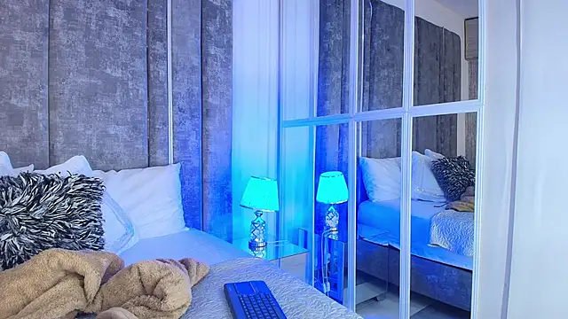 Snapshot of AliDiaz_ chatting on 03-05-26, 07:32 AliDiaz online show from 03-05-26, 07:32