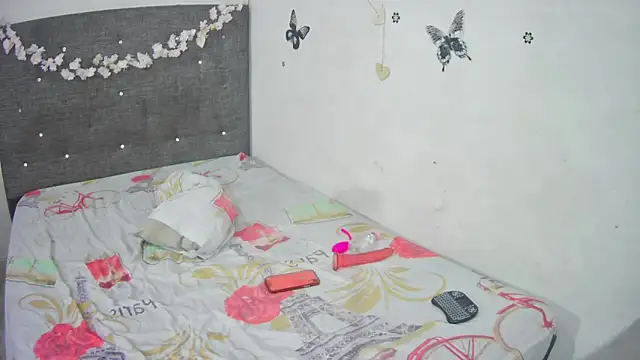 rous daniela01 online show from 02-12-25, 12:37
